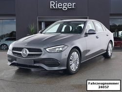 Grau Gebraucht 2025 Mercedes C180 Avantgarde Limousine | 35.399 € (Superpreis)