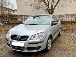 Silber Gebraucht 2006 VW Polo Trendline Limousine | 2.990 € (Fairer Preis)