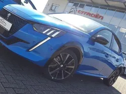 Vertigo blau Gebraucht 2023 Peugeot e-208 GT Kleinwagen | 28.990 € (Teuer)