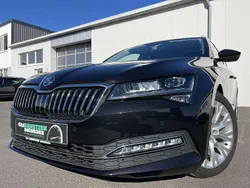 Schwarzmagic Gebraucht 2021 Skoda Superb Premium Edition Kombi | 26.860 € (Guter Preis)