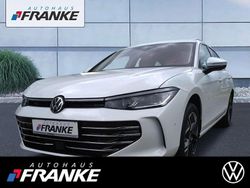Weiß Gebraucht 2024 VW Passat Elegance Limousine | 40.219 € (Fairer Preis)