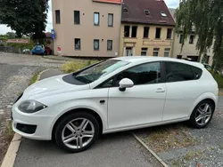 Weiß Gebraucht 2010 Seat Leon Sport Limousine | 3.000 € (Fairer Preis)