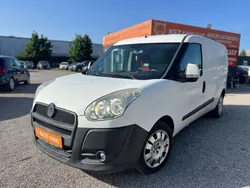 Weiß Gebraucht 2012 Fiat Doblò Van / Kleinbus | 4.950 € (Etwas zu teuer)