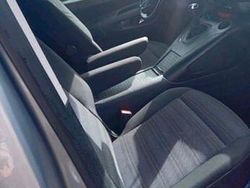 Grau Gebraucht 2019 Opel Combo Life Edition Van / Kleinbus | 14.900 € (Fairer Preis)