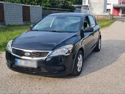Schwarz Gebraucht 2010 Kia Ceed 2 Kleinwagen | 3.250 € (Guter Preis)