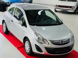 Silber Gebraucht 2012 Opel Corsa Selection Kleinwagen | 6.950 € (Etwas zu teuer)