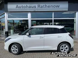 Weiß Neu 2025 Suzuki Swift Comfort Limousine | 22.090 €