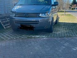 Grau Gebraucht 2011 VW Multivan Highline Van | 25.500 €