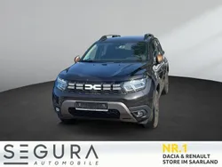 Perlmuttschwarz Gebraucht 2023 Dacia Duster Extreme SUV | 21.975 € (Fairer Preis)