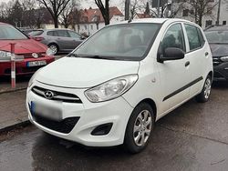 Weiß Gebraucht 2012 Hyundai i10 Kleinwagen | 5.250 € (Fairer Preis)