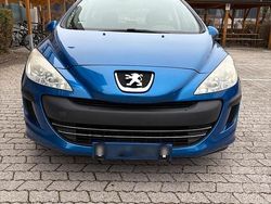 Blau Gebraucht 2010 Peugeot 308 Kleinwagen | 1.900 € (Guter Preis)