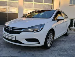 Weiß Gebraucht 2019 Opel Astra Kombi | 6.990 € (Guter Preis)