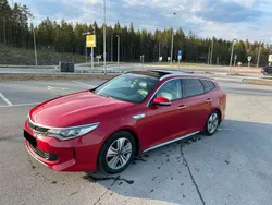 Rot Gebraucht 2018 Kia Optima Hybrid Attract Limousine | 14.880 €