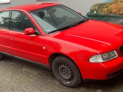 Rot Gebraucht 1999 Audi A4 Limousine | 1.699 € (Guter Preis)