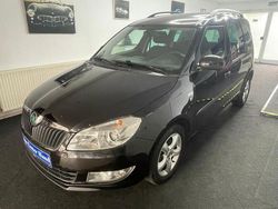 Cerna magic/black magic Gebraucht 2011 Skoda Roomster Style Van / Kleinbus | 3.990 € (Fairer Preis)