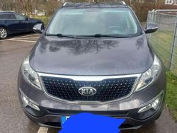 Grau Gebraucht 2016 Kia Sportage SUV | 11.450 € (Fairer Preis)