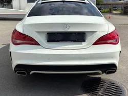 Weiß Gebraucht 2016 Mercedes CLA200 Edition Coupé | 26.320 €