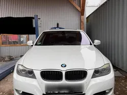 Weiß Gebraucht 2010 BMW 318 Limousine | 7.400 € (Etwas zu teuer)