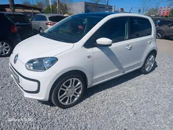 Weiß Gebraucht 2015 VW up! move up! Kleinwagen | 6.990 € (Guter Preis)