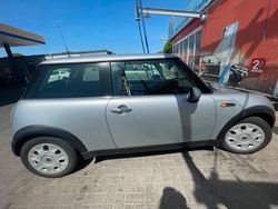 Grau Gebraucht 2005 Mini Cooper Kleinwagen | 2.200 € (Guter Preis)