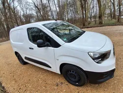 Weiß Gebraucht 2020 Opel Combo Van / Kleinbus | 14.500 € (Guter Preis)