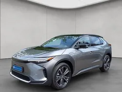 Silber Gebraucht 2025 Toyota bZ4X Lounge SUV | 43.450 € (Etwas zu teuer)