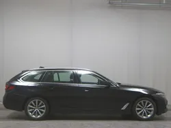 Schwarz Gebraucht 2021 BMW 520 Performance Kombi | 21.880 € (Guter Preis)