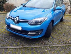Blau Gebraucht 2014 Renault Mégane GrandTour Initiale Paris Kombi | 5.700 € (Fairer Preis)