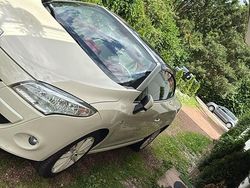 Beige Gebraucht 2011 Renault Mégane III Cabrio | 10.500 € (Teuer)