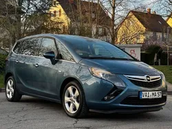 Blau Gebraucht 2014 Opel Zafira Tourer Van / Kleinbus | 9.500 € (Fairer Preis)