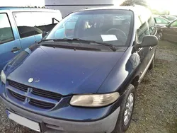 Patriot blue pearl coat Gebraucht 2000 Chrysler Voyager Van / Kleinbus | 599 €