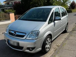 Silber Gebraucht 2006 Opel Meriva Van / Kleinbus | 2.299 € (Fairer Preis)