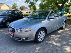 Grau Gebraucht 2008 Audi A4 Comfort Limousine | 5.490 € (Guter Preis)