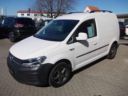 Candyweiß Gebraucht 2019 VW Caddy Trendline Van / Kleinbus | 13.995 € (Fairer Preis)