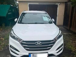 Weiß Gebraucht 2017 Hyundai Tucson SUV | 14.900 € (Fairer Preis)