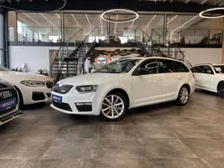 Weiß Gebraucht 2015 Skoda Octavia RS Kombi | 10.499 € (Guter Preis)