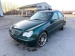 Grün Gebraucht 2000 Mercedes C320 Elegance Limousine | 1.900 € (Guter Preis)