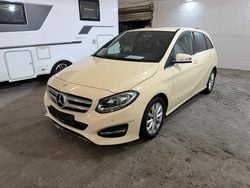 Beige Gebraucht 2017 Mercedes B180 Van / Kleinbus | 4.990 € (Superpreis)