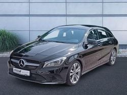 Schwarz Gebraucht 2019 Mercedes CLA200 Shooting Brake Kombi | 20.490 € (Guter Preis)