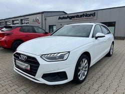 Weiß Gebraucht 2022 Audi A4 S-Line Kombi | 26.450 € (Guter Preis)