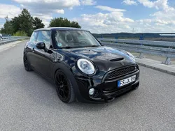 Schwarz Gebraucht 2015 Mini Cooper S Kleinwagen | 13.500 € (Fairer Preis)