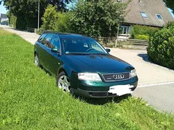 Grün Gebraucht 1998 Audi A6 Kombi | 1.350 €