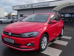 Rot flashrot (metallic) Gebraucht 2020 VW Polo Highline Limousine | 14.880 € (Fairer Preis)