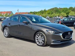 Braun Gebraucht 2020 Mazda 3 Limousine | 15.999 €