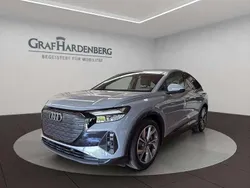 Grau Gebraucht 2022 Audi Q4 Sportback e-tron Performance SUV | 31.444 € (Guter Preis)