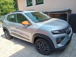 Silber Gebraucht 2023 Dacia Spring Essentiel Kleinwagen | 10.900 € (Superpreis)