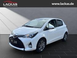 Weiss Gebraucht 2017 Toyota Yaris Edition-S Kleinwagen | 12.450 € (Fairer Preis)