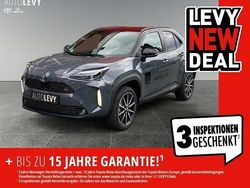 Grau (grey / dach schwarz) Gebraucht 2025 Toyota Yaris Cross Sport SUV | 36.737 € (Teuer)