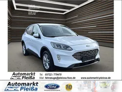 Weiß Gebraucht 2020 Ford Kuga Titanium SUV | 18.990 € (Fairer Preis)