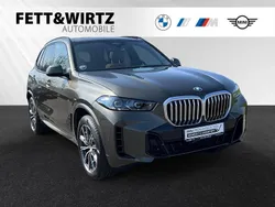 Manhattan metallic Gebraucht 2024 BMW X5 M Sport SUV | 80.900 € (Guter Preis)